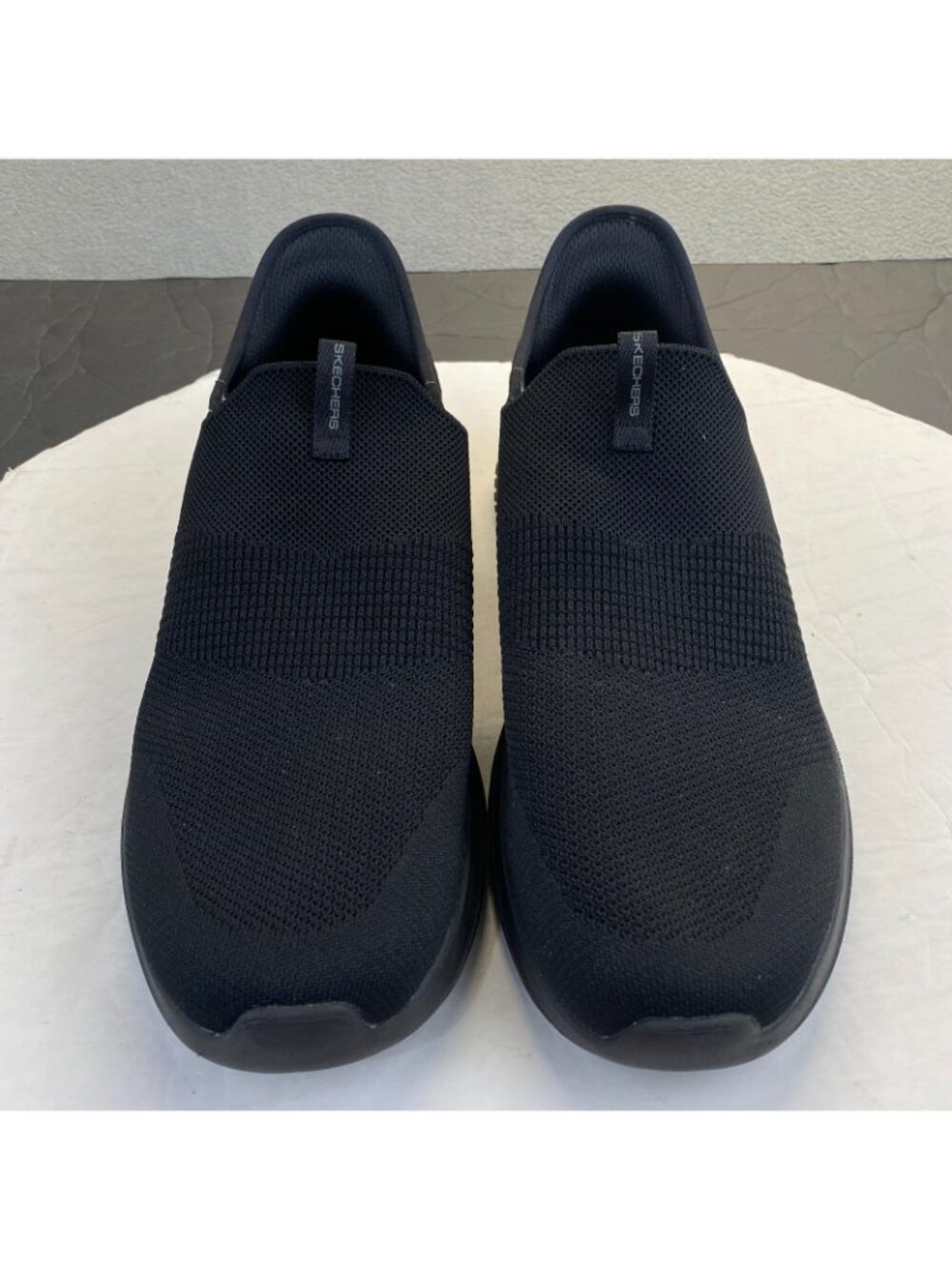 Skechers Shoes Men Size 12 Hands Free Sneaker Slip in Black Comfort